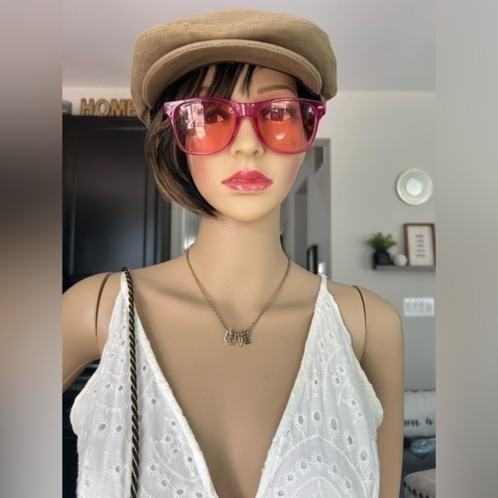 โจNWT Blush Pink translucent framed sunglasses ๐ sunshades - Picture 5 of 10